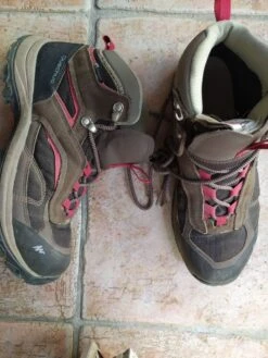 Quechua 100 MID -Quechua 4 15