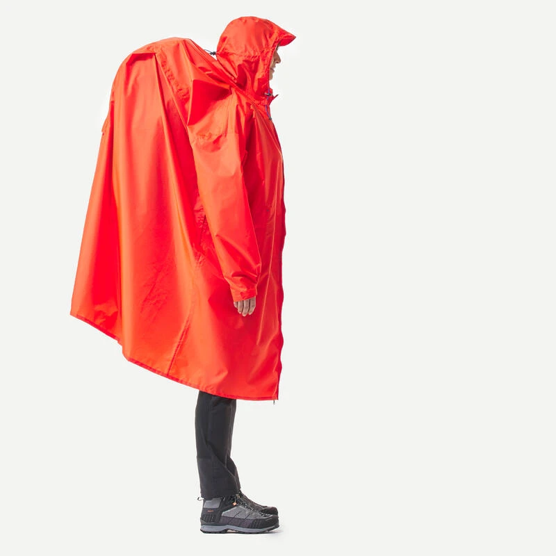 Quechua Poncho De Pluie De Randonnée - MT900 - 75L - Rouge - S/M 5 Quechua Poncho De Pluie De Randonnée - MT900 - 75L - Rouge - S/M – Image 3