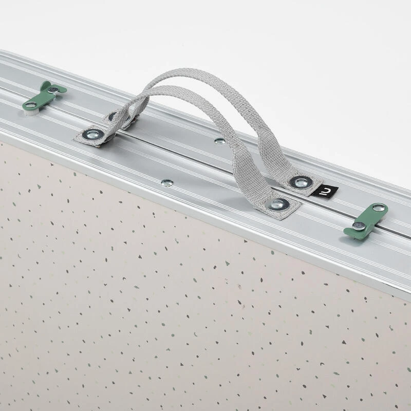 Quechua TABLE DE CAMPING PLIANTE - 4 TABOURETS - 4 À 6 PERSONNES 12 Quechua TABLE DE CAMPING PLIANTE - 4 TABOURETS - 4 À 6 PERSONNES – Image 10