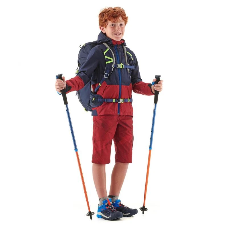 Quechua Veste Imperméable De Randonnée - MH500 Bleue Et Rouge - Enfant 7-15 Ans 6 Quechua Veste Imperméable De Randonnée - MH500 Bleue Et Rouge - Enfant 7-15 Ans – Image 4